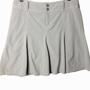 Athleta Light Gray Vintage Skort With Accent Stitching Size 8 Petite